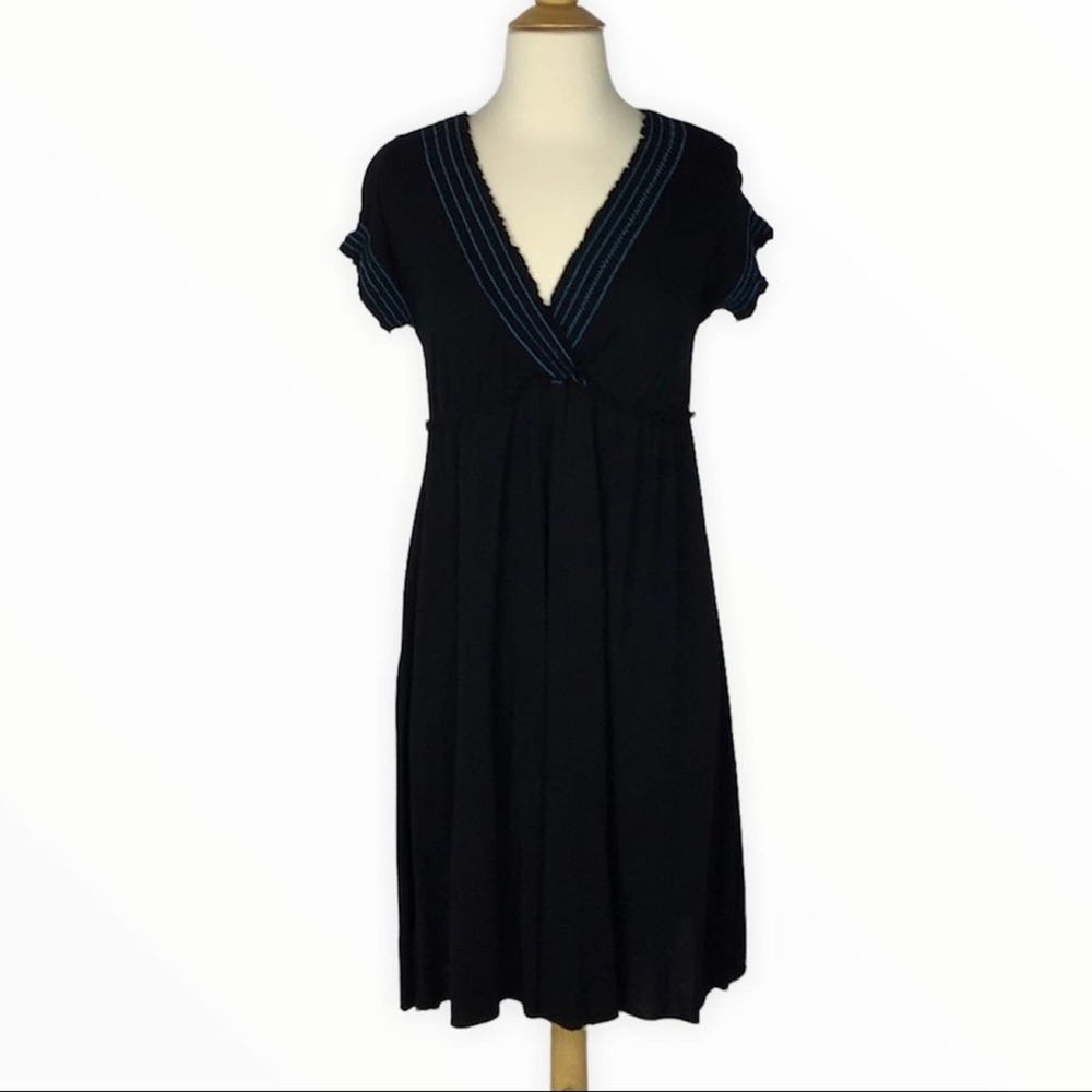 Honolua Wahine | Black Blue Embroidered V Neck Raw Edge Knit Dress S